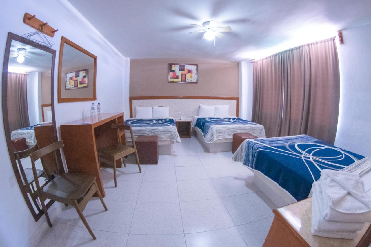 Hotel Niza Zona Piel Леон Экстерьер фото